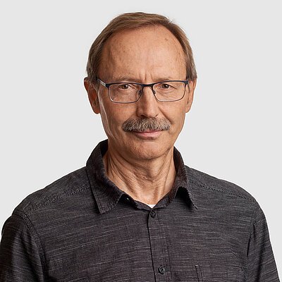 Peter Mayer